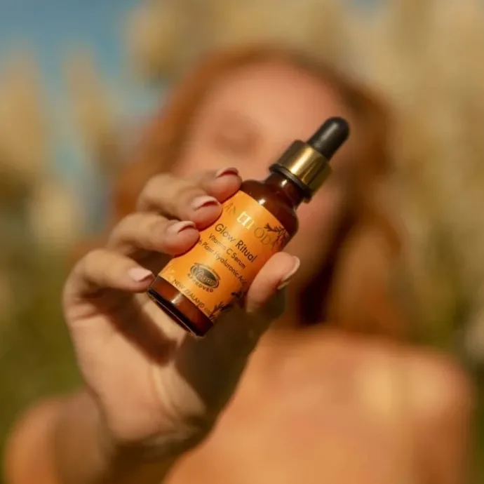 AntipodesGlow Ritual Sérum à la Vitamine C et à l’Acide Hyaluronique Végétal