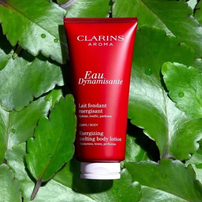 CLARINSEau Dynamisante - Hydrate, Tonifie, Parfume Lait Fondant Énergisant