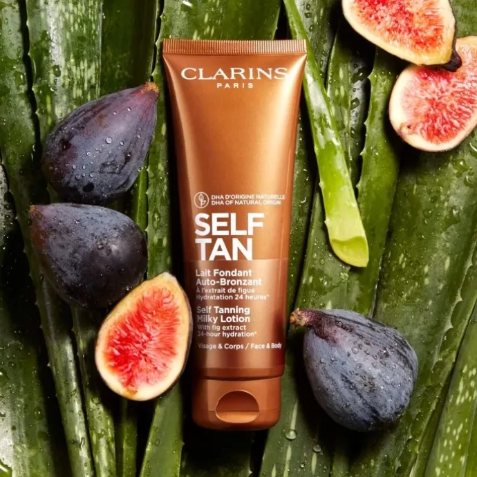 CLARINSLait Fondant Auto-Bronzant Auto-Bronzant Visage & Corps