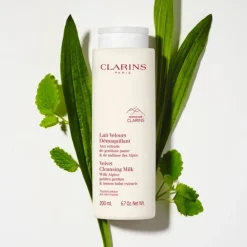 CLARINSLait Velours Démaquillant                Toutes Peaux