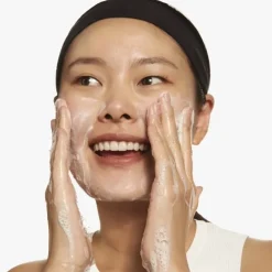 CLINIQUEAll About Clean Gelée Nettoyante + Exfoliante 2-en-1