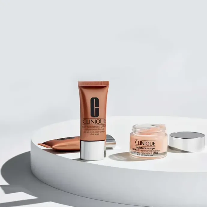 CLINIQUESun Kissed Face Gelee Gel de Teint Multi-Usage Effet Soleil