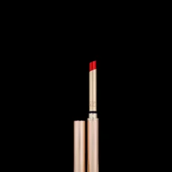 ESTEE LAUDERPure Color Explicit                Rouge à Lèvres Ultra Brillant