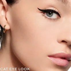 GUERLAINNoir G Eyeliner Graphique
