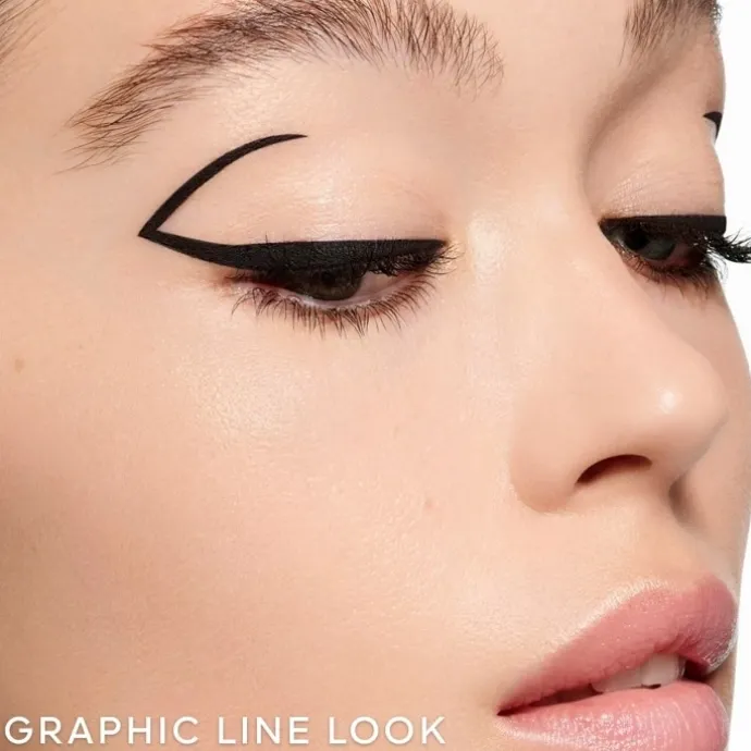 GUERLAINNoir G Eyeliner Graphique