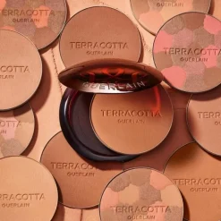 GUERLAINTerracotta Peacock                La Poudre Bronzante - 96% d’Ingrédients d’Origine Naturelle - Édition limitée