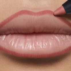LANCÔMELip Idôle                Crayon à Lèvres Fini Mat Crémeux Précision et Longue Tenue
