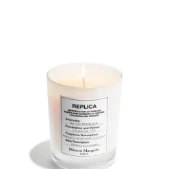 Maison MargielaREPLICA By The Fireplace Bougie Parfumée Boisée Épicée