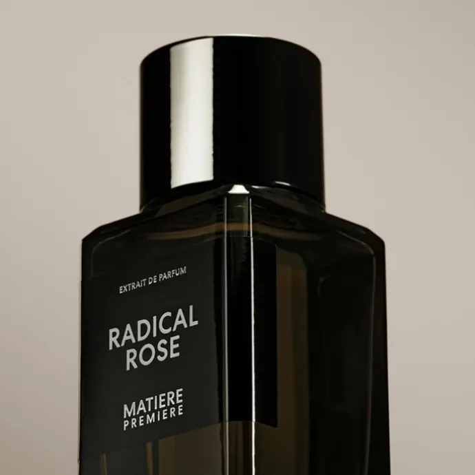 Matière PremièreRadical Rose Extrait de Parfum