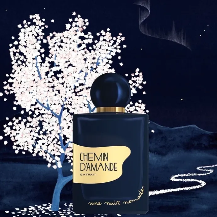 Une Nuit NomadeChemin d'Amande Extrait de Parfum