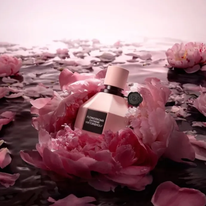 VIKTOR&ROLFFlowerbomb Extrême Eau de Parfum Intense