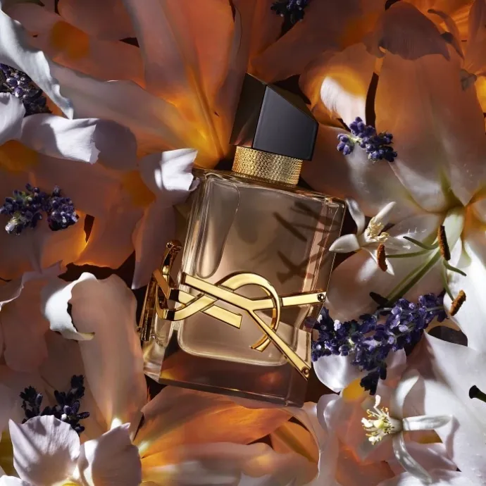 YVES SAINT LAURENTLibre Flowers & Flames Eau de Parfum